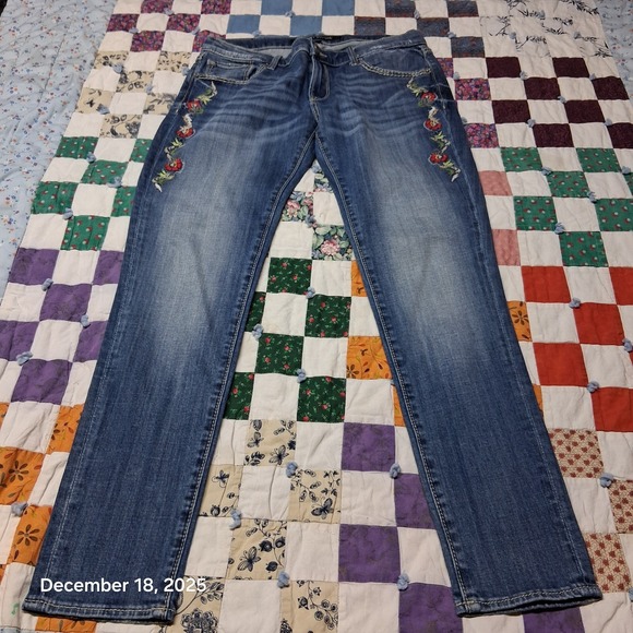 Driftwood Rose Embroidered Denim Blue Ankle Jeans Womens Size 29 - Picture 7 of 16